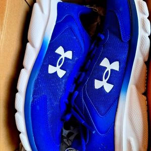 Youth under armour shoes